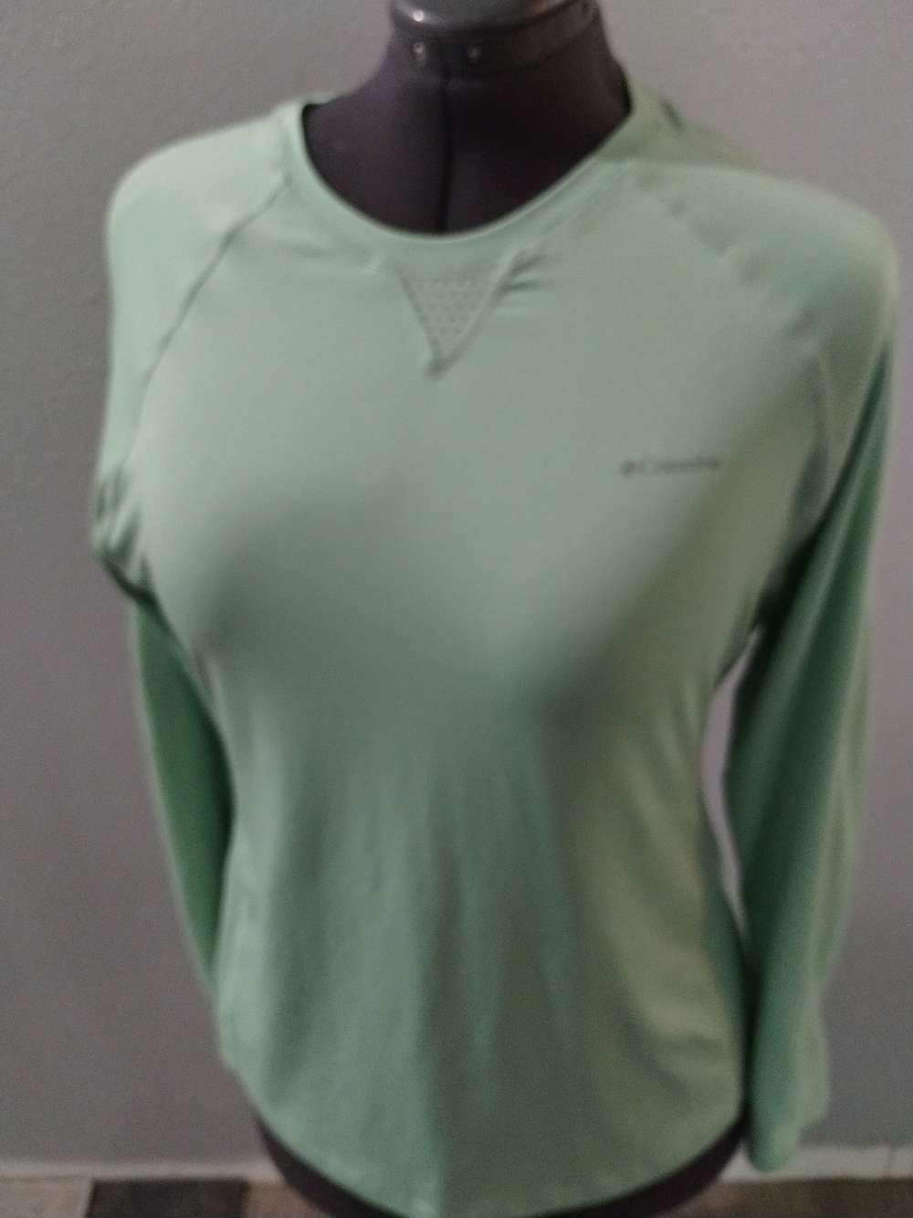 Columbia Mint Green Long Sleeve Performance Tee